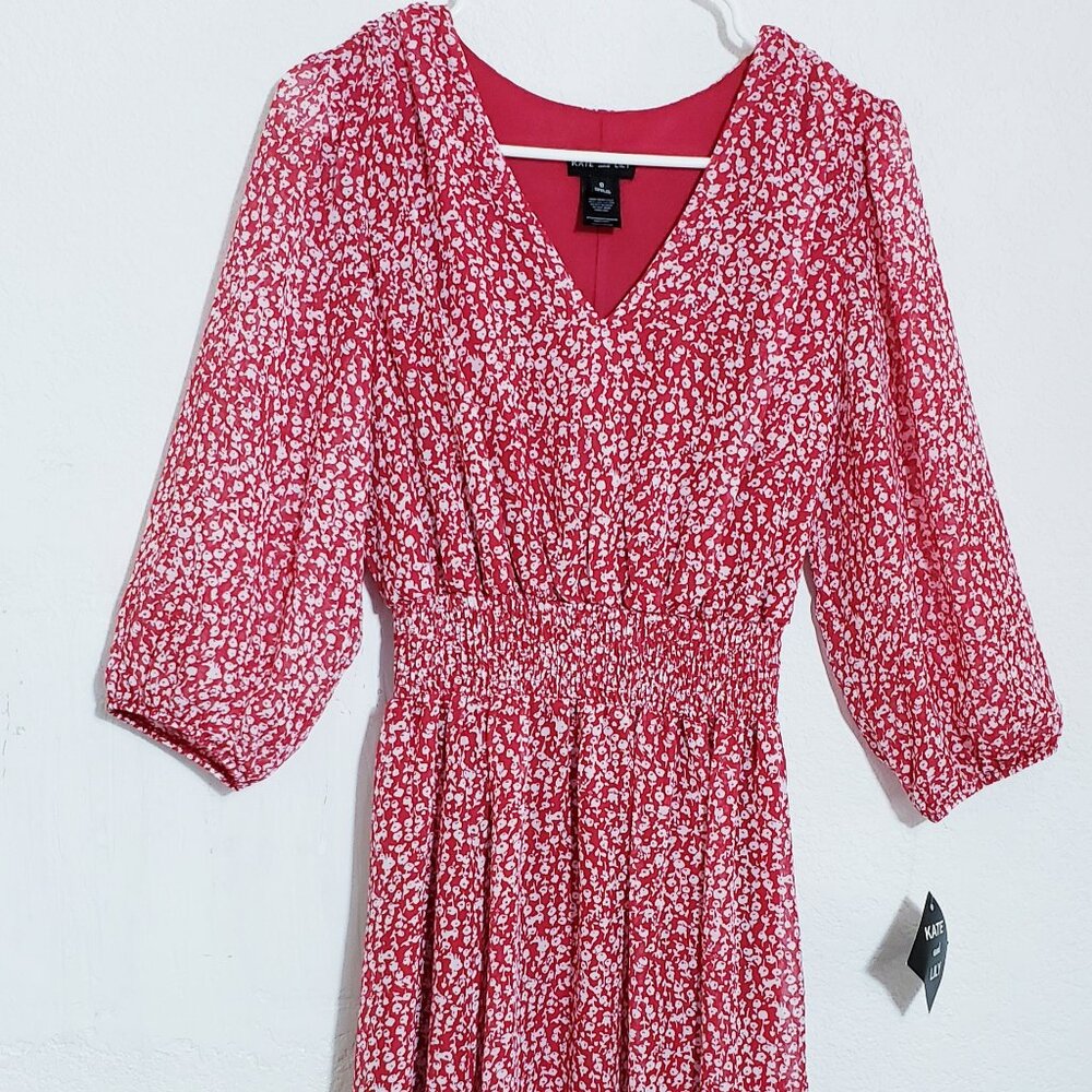 Kate and Lily Dress Floral Red & White 8 Long Sleeve V-Neck Ruched Waist NWT